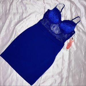 blue night out dress 💙